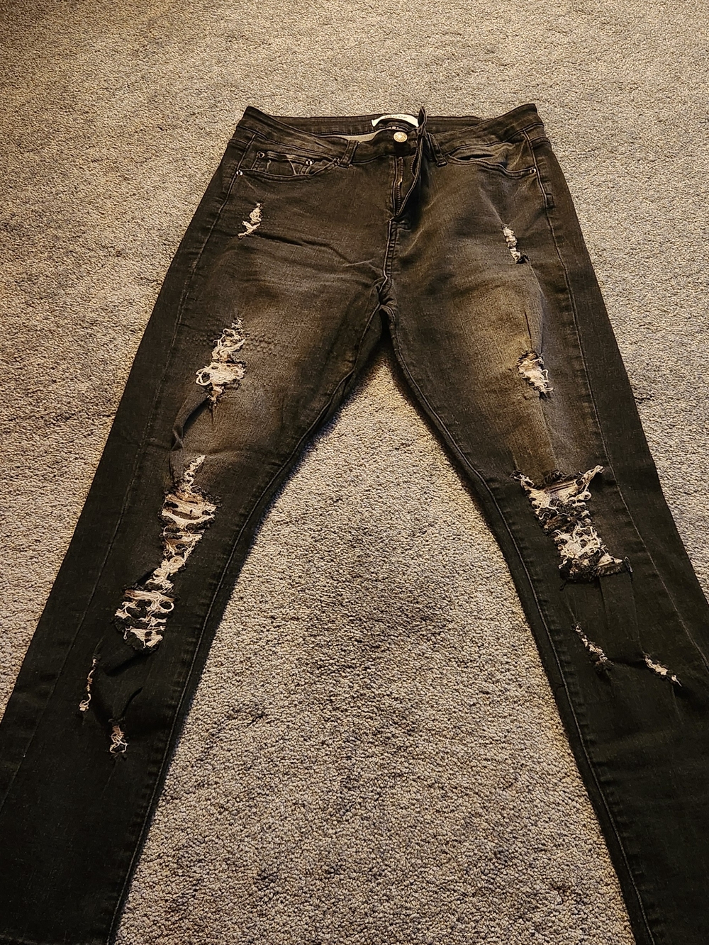 Kut from the Kloth Women's Skinny Ripped Black Jeans